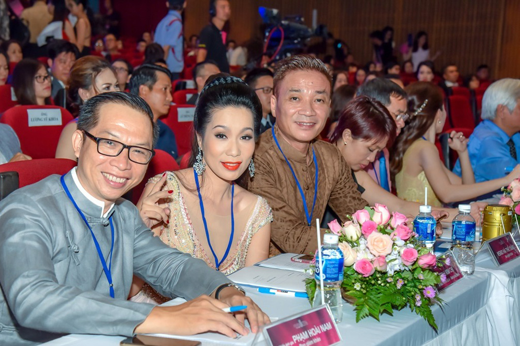Giám khảo HHVN Trịnh Kim Chi: Hoa hậu không nhất thiết phải trắng như Bạch Tuyết 1