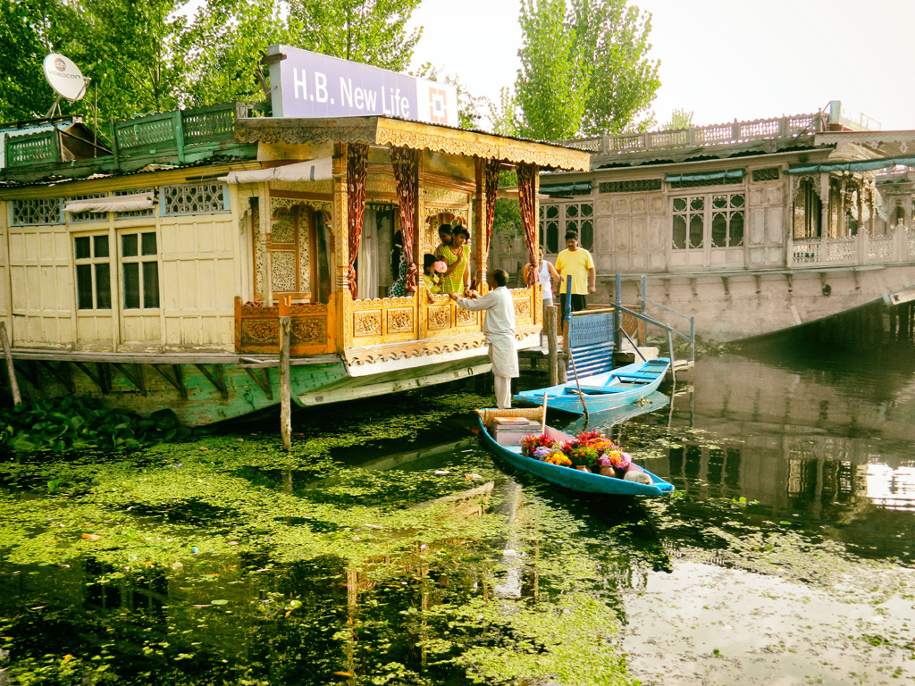 Ghé thăm vương quốc nhà thuyền ở Srinagar – Venice của phương Đông 11