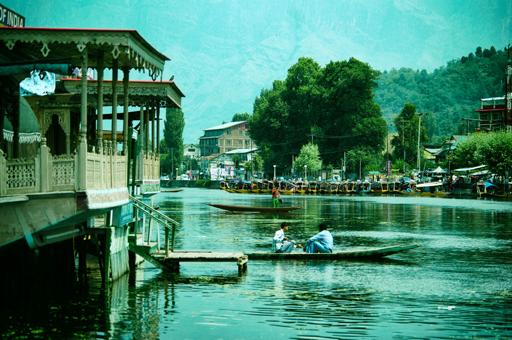 Ghé thăm vương quốc nhà thuyền ở Srinagar – Venice của phương Đông 7