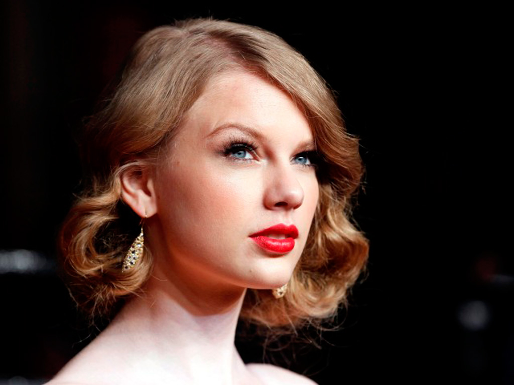 Taylor Swift thành nữ anh hùng trong truyện thám tử