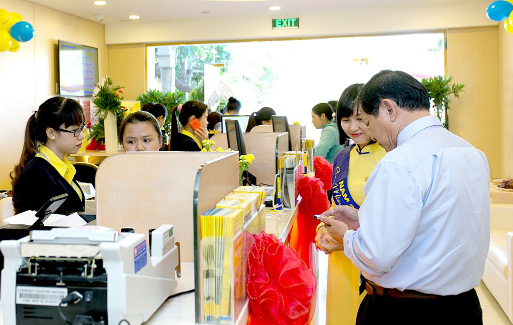 Nam A Bank Ninh Hòa thay đổi trụ sở theo chuẩn nhận diện mới 2