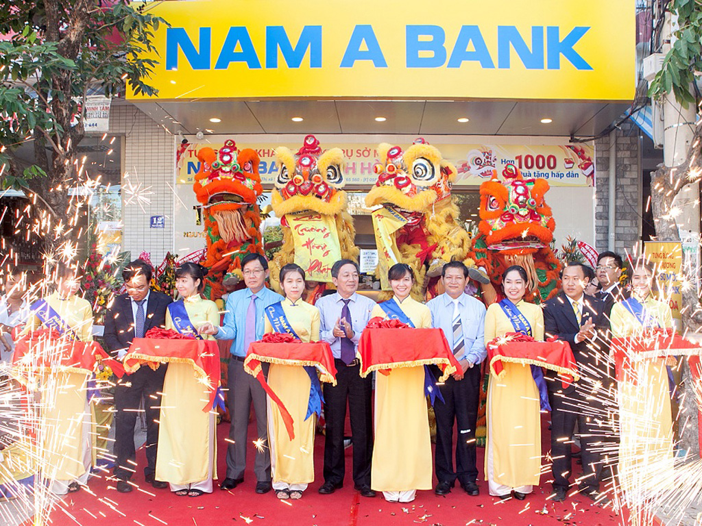 Nam A Bank Ninh Hòa thay đổi trụ sở theo chuẩn nhận diện mới