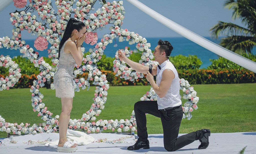Diễn viên gốc Việt Chung Lệ Đề kết hôn với bạn trai vào tháng 11 1