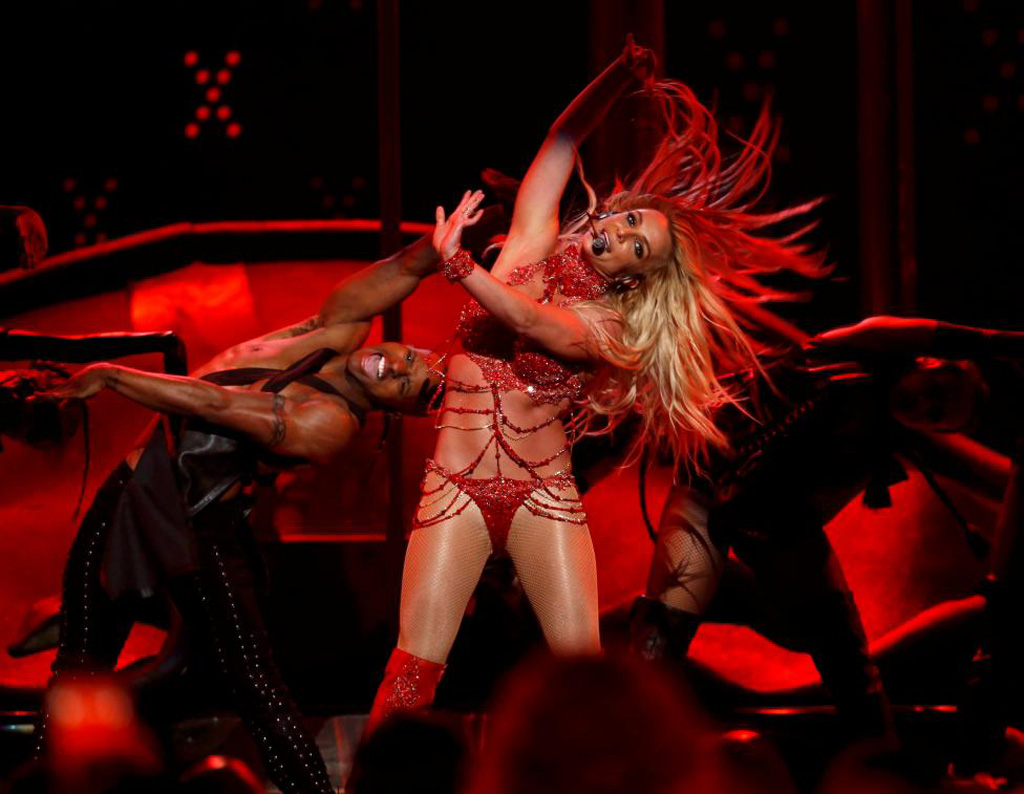 Hành trình 17 năm của Britney Spears tại MTV Video Music Awards5