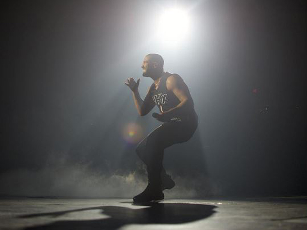 Drake bị trộm số trang sức trị giá 3 triệu USD 2