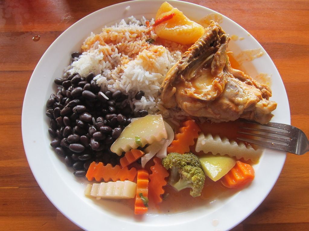 Lạ kỳ món ăn đường phố ở Guatemala 1
