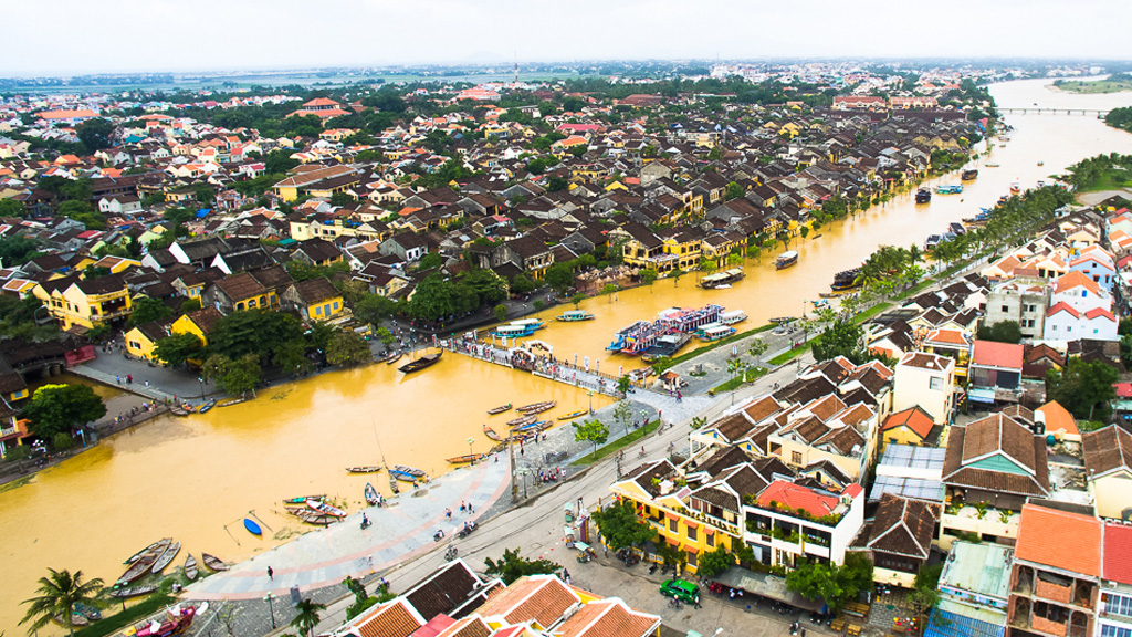 Hội An đẹp lạ khi ‘phố biến thành sông’ 1