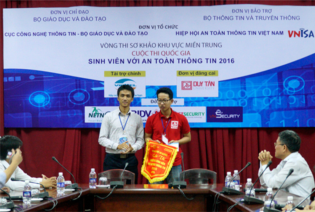 SV Duy Tân giành giải Nhất, Nhì, Ba Vòng Sơ khảo “SV với An toàn Thông tin” 1