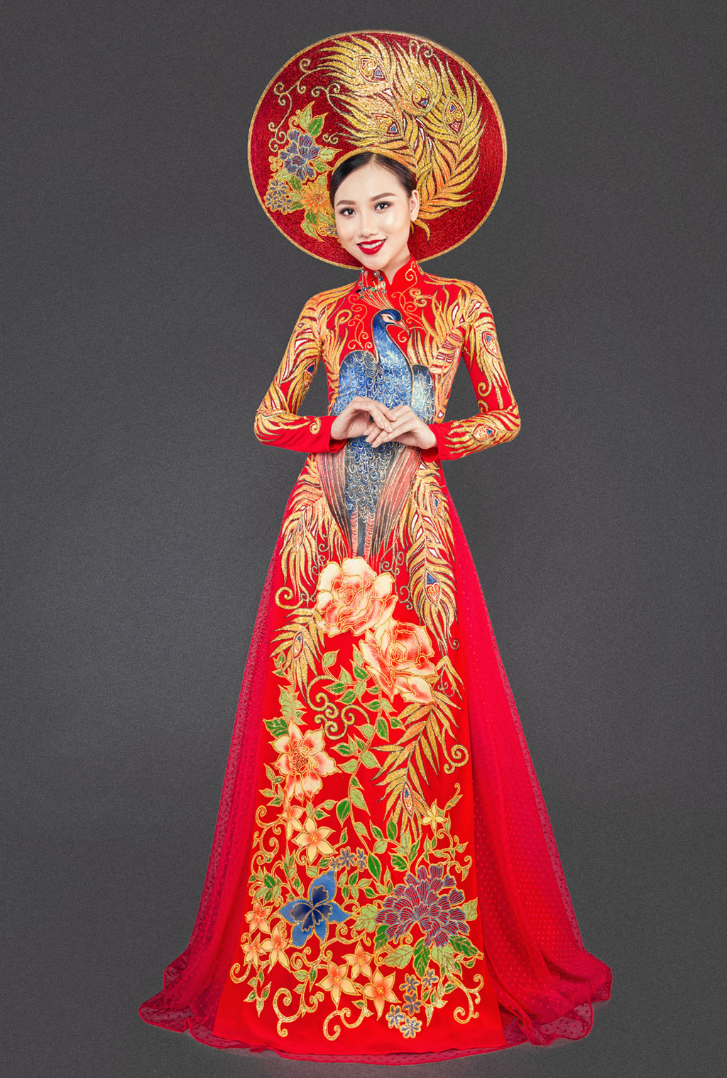 Ngắm trang phục dân tộc của Hoàng Thu Thảo tại Miss Asia Pacific International 2