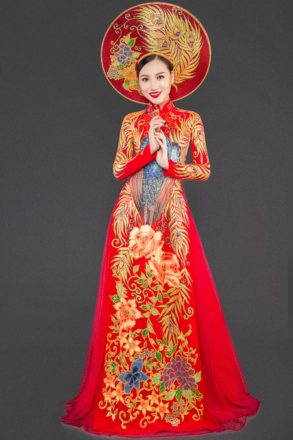 Ngắm trang phục dân tộc của Hoàng Thu Thảo tại Miss Asia Pacific International 5