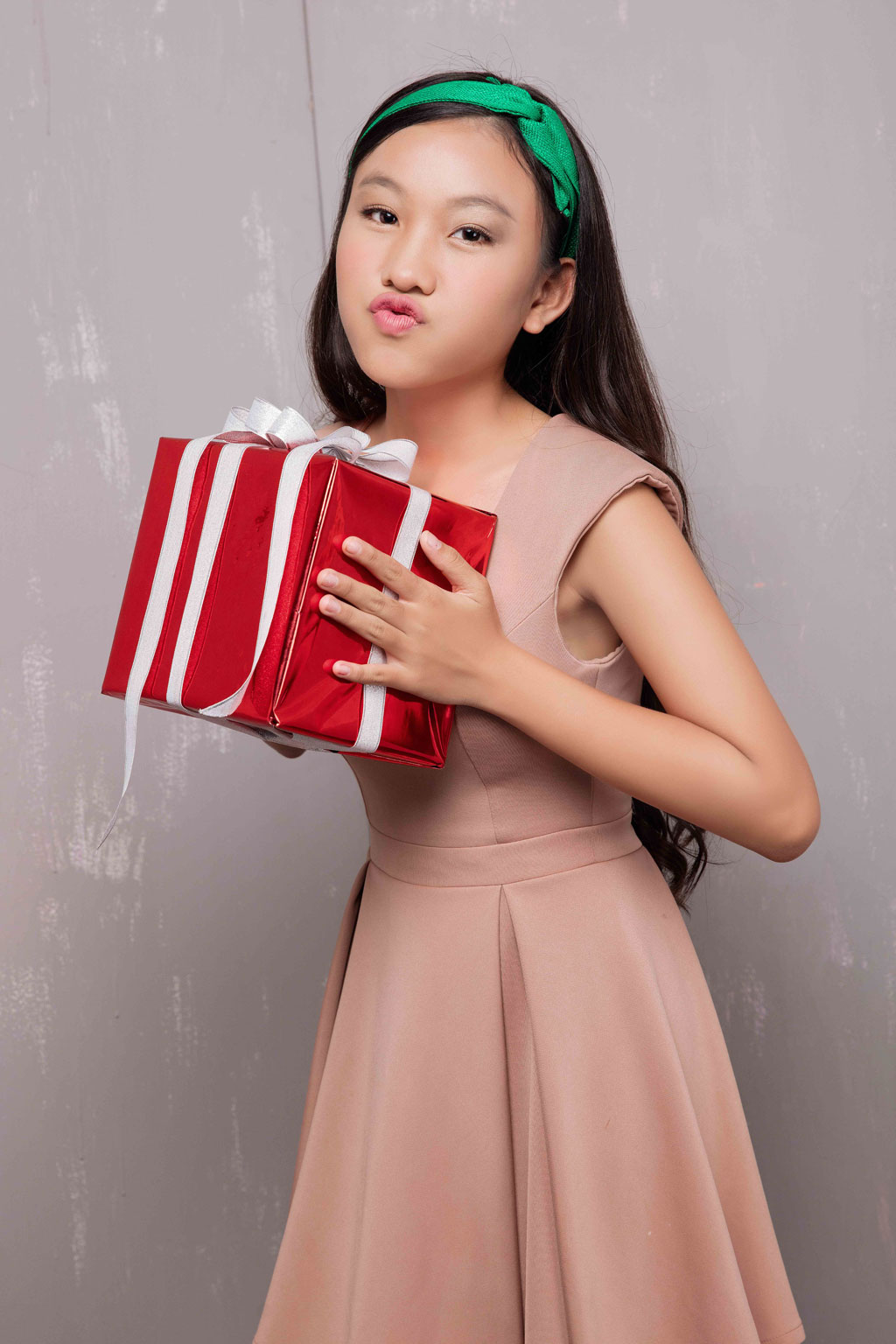 Hồ Văn Cường bảnh bao đón Noel 11