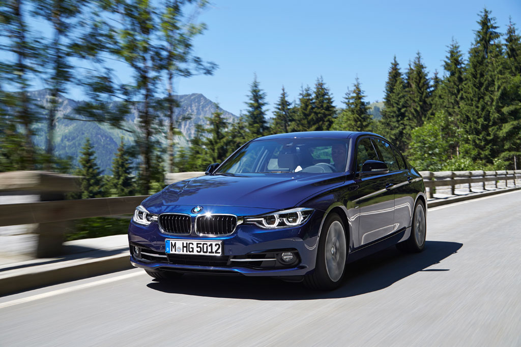 BMW Series 3 - “Dòng xe thành công nhất lịch sử BMW” 3