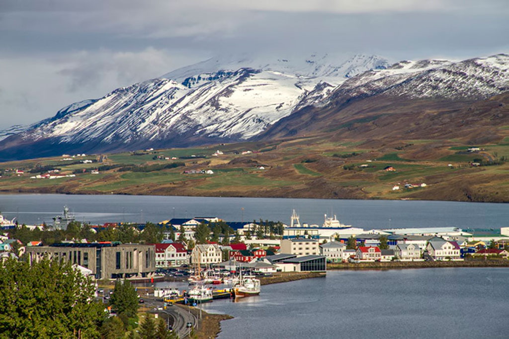 Những điều kỳ lạ ở Iceland 1