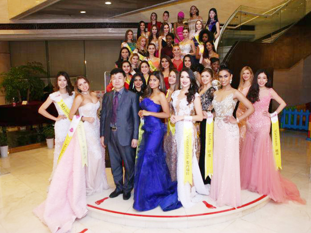 Lọt Top 20 Miss City Tourism 2016, Ngọc Trân bức xúc tố ban tổ chức1
