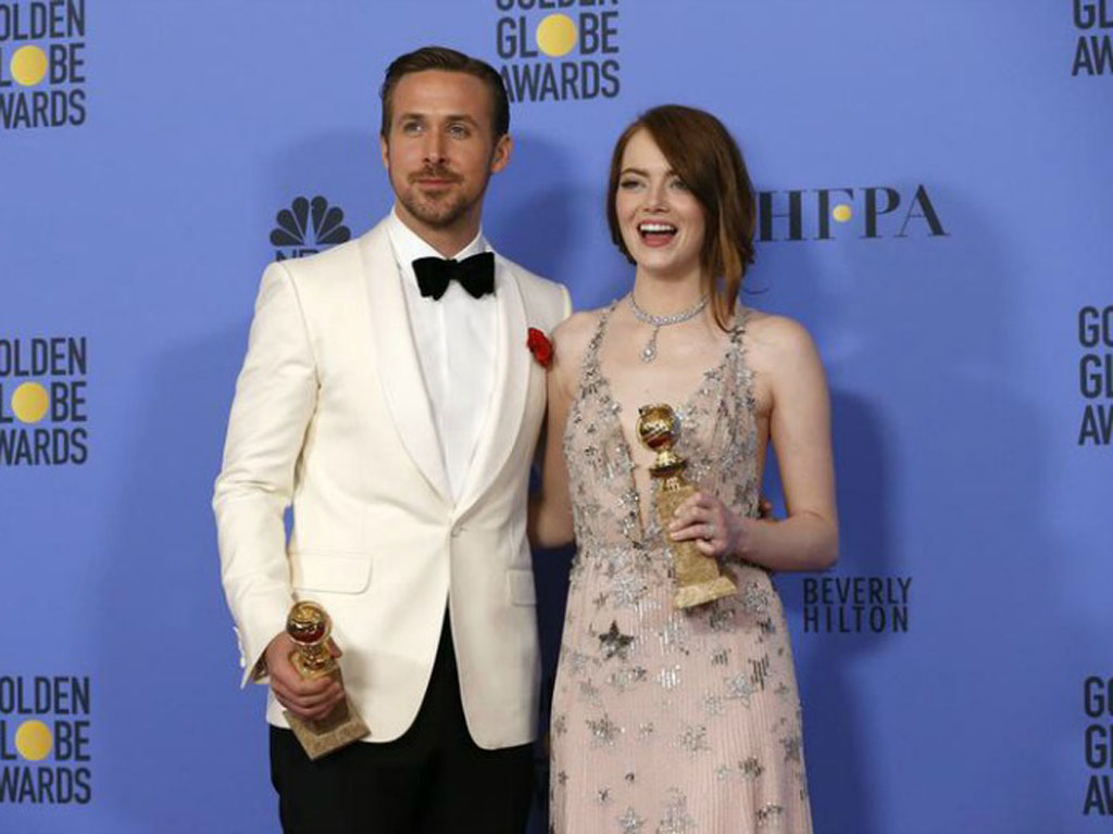 Emma Stone buồn vì phải xa Ryan Gosling sau La La Land 2