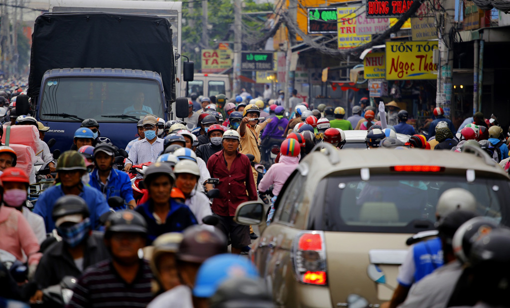 Kẹt xe hơn 7km suốt 3 giờ đồng hồ trên Quốc lộ 50 23