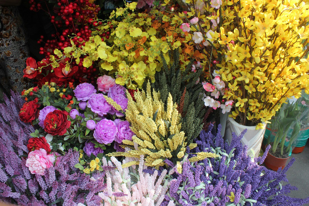 Không khí tết tràn ngập chợ hoa lớn nhất Sài Gòn 15