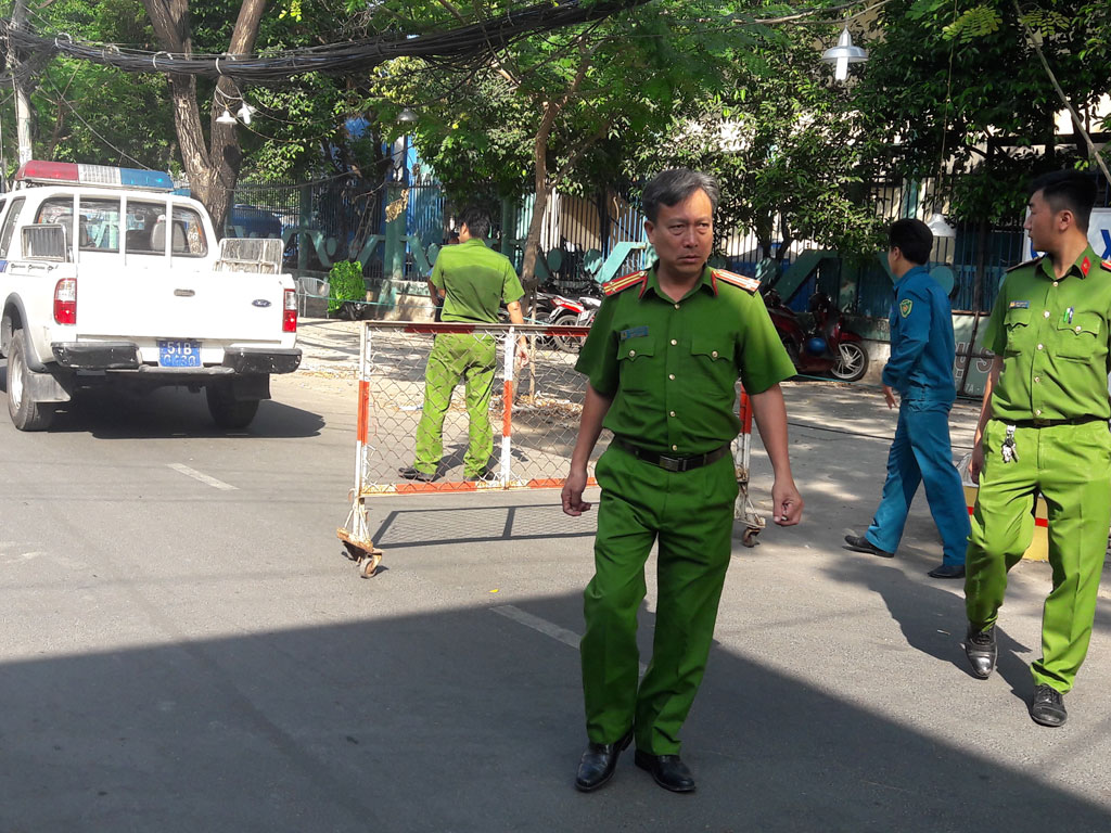 TP.HCM giành lại vỉa hè: Muốn “noi gương” thì lãnh đạo phải làm trước 4