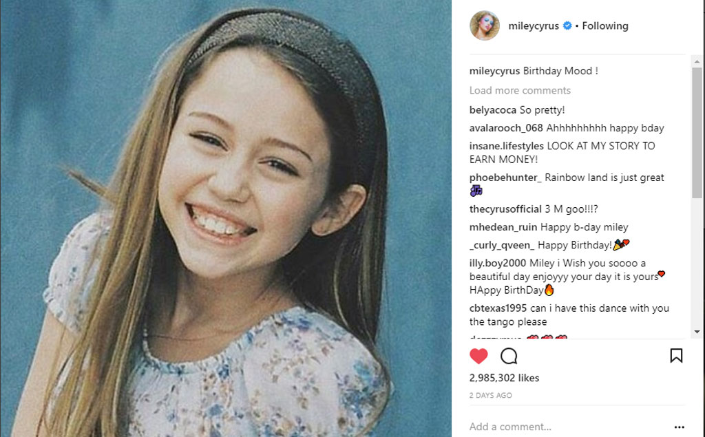 Miley Cyrus khoe ảnh thời ấu thơ1