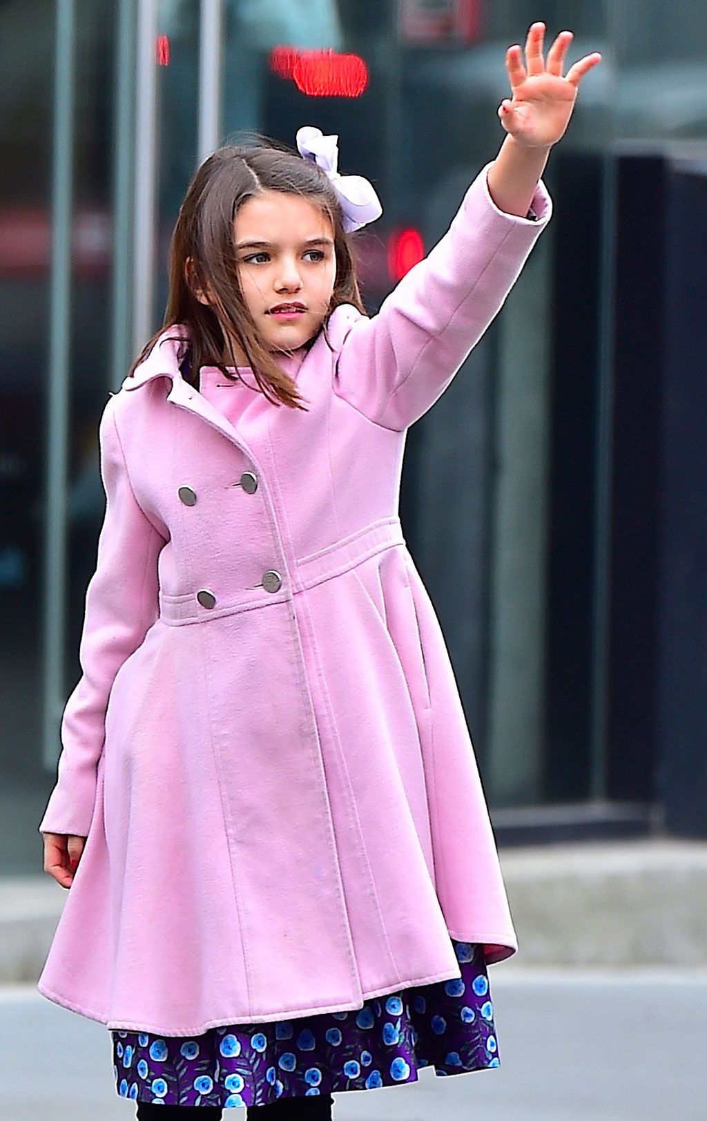 Suri Cruise xuất hiện rạng rỡ trên sân khấu3