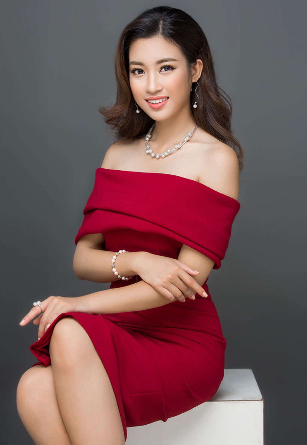Hoa hậu Đỗ Mỹ Linh: Tôi đã có một thanh xuân rực rỡ2