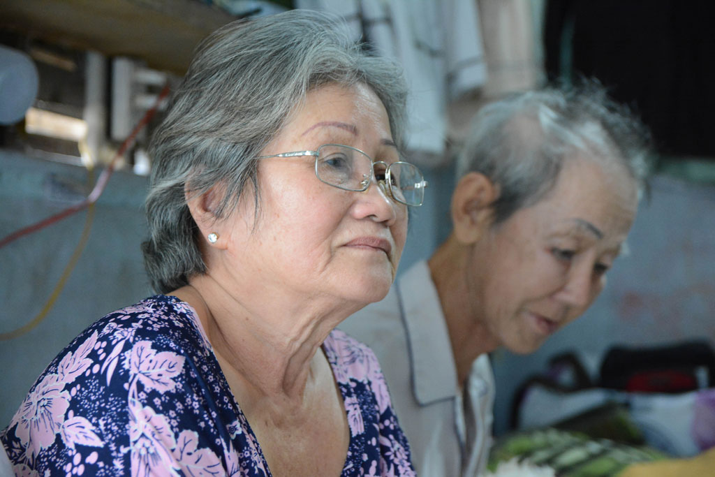 Chuyện cô đào chuyển giới lớn tuổi nhất Việt Nam: Mất tất cả vẫn còn tri kỉ bên đời 10