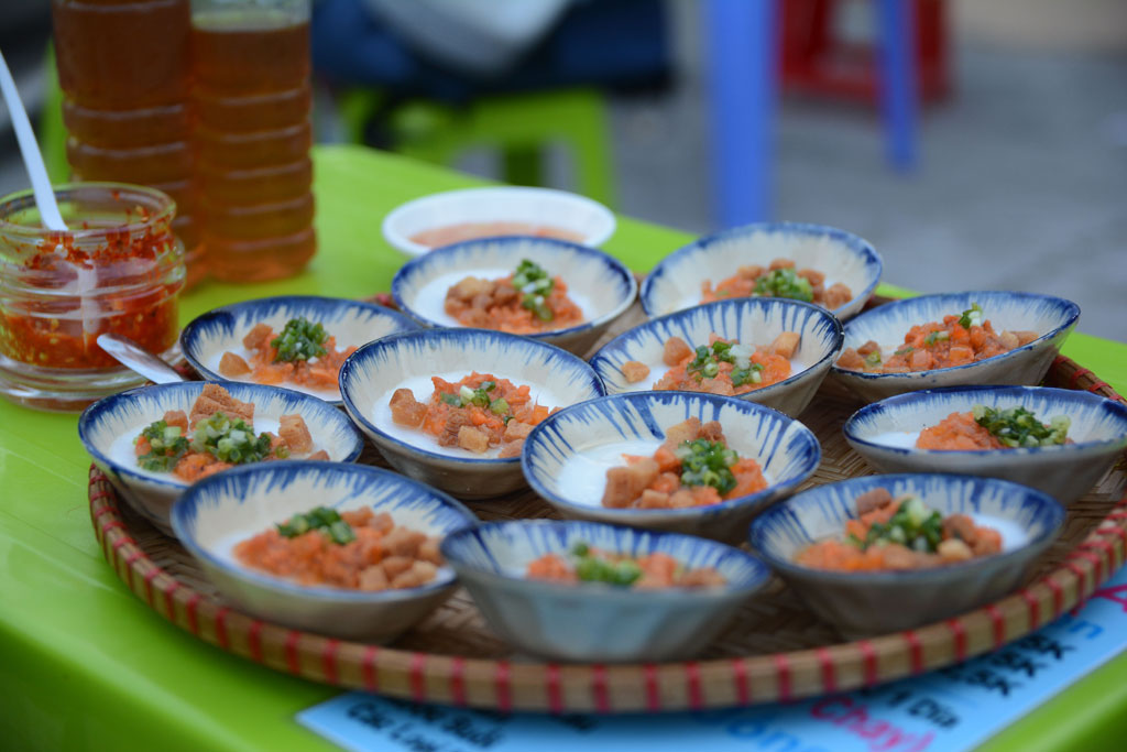 Quán lá bán bánh bèo 'siêu' dễ thương giữa Sài Gòn 9
