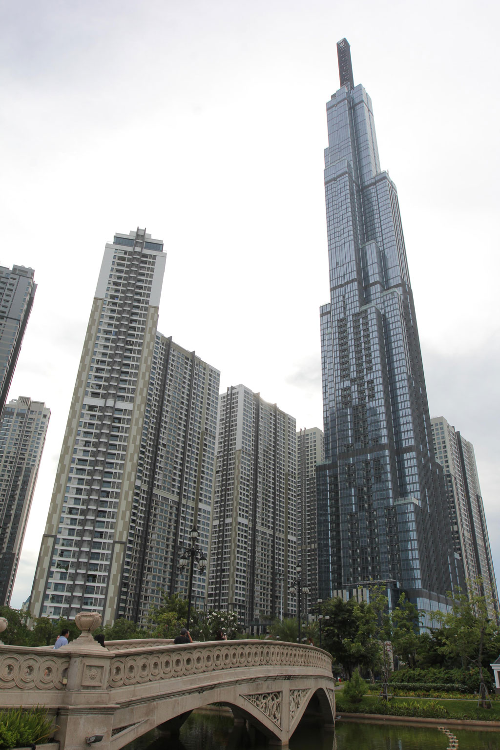 Những con số ít người biết của Top 5 tòa nhà cao nhất TP. HCM2