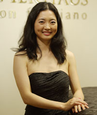 Nghệ sĩ piano Claire Shuang Shuang Mo