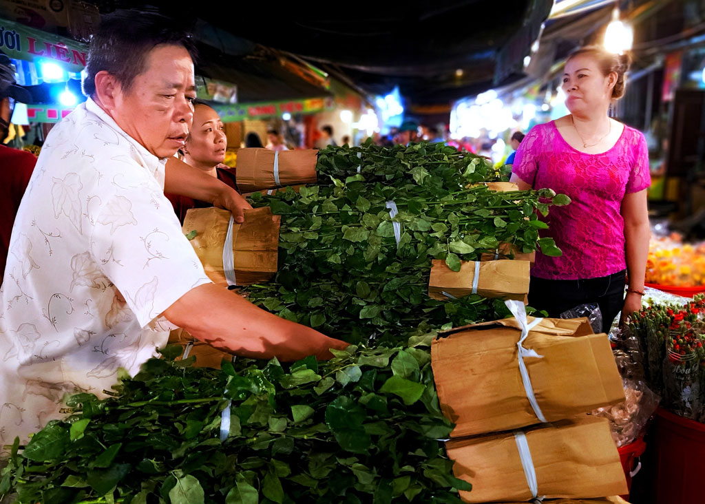 Sắc màu chợ hoa 'không ngủ'5