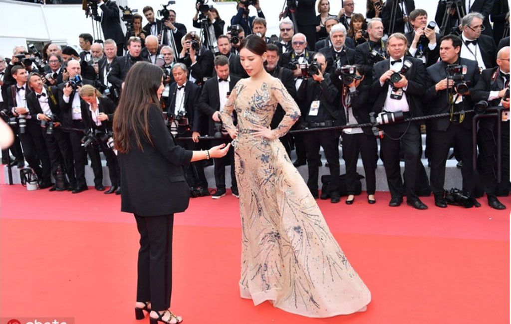 Chi bao nhiều tiền để được đi thảm đỏ Cannes?