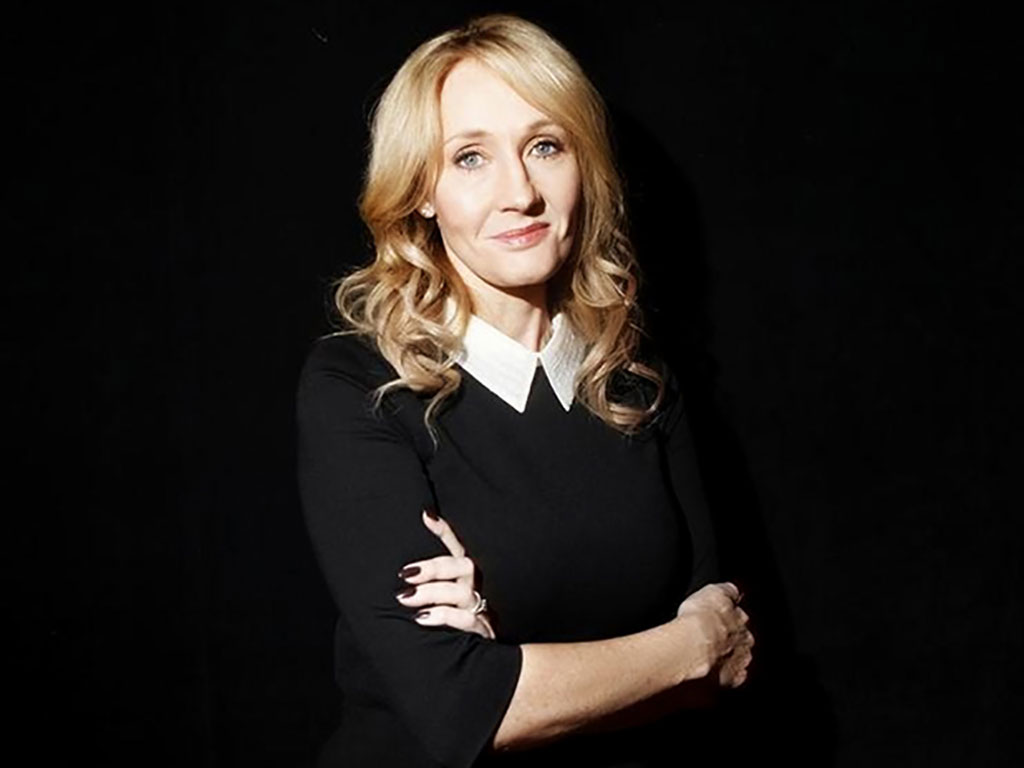 J.K Rowling sẽ xuất bản thêm bốn quyển sách cho thế giới Harry Potter1