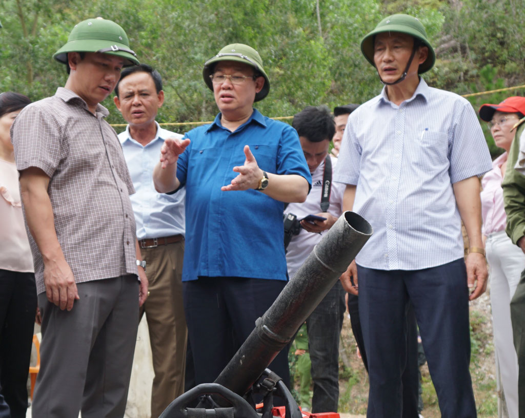 Đề nghị dùng máy bay không người lái giám sát cháy rừng1