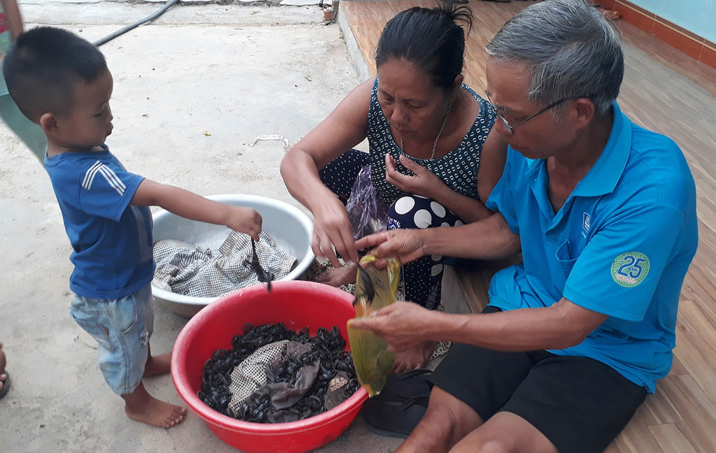 Chuyện ở đại ngàn: Săn bọ cạp 'thành tinh'1