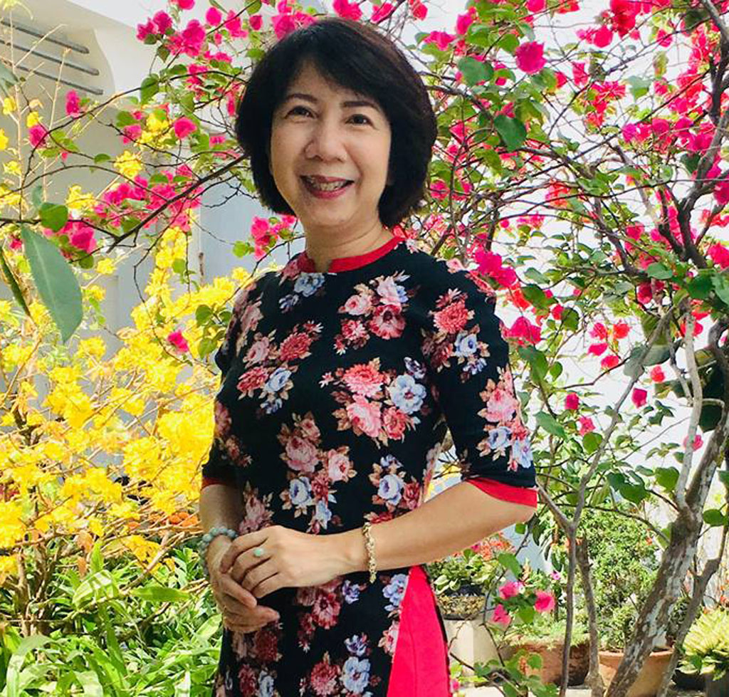 Bà Dương Ngọc Hân, Tổng biên tập Saigon Books