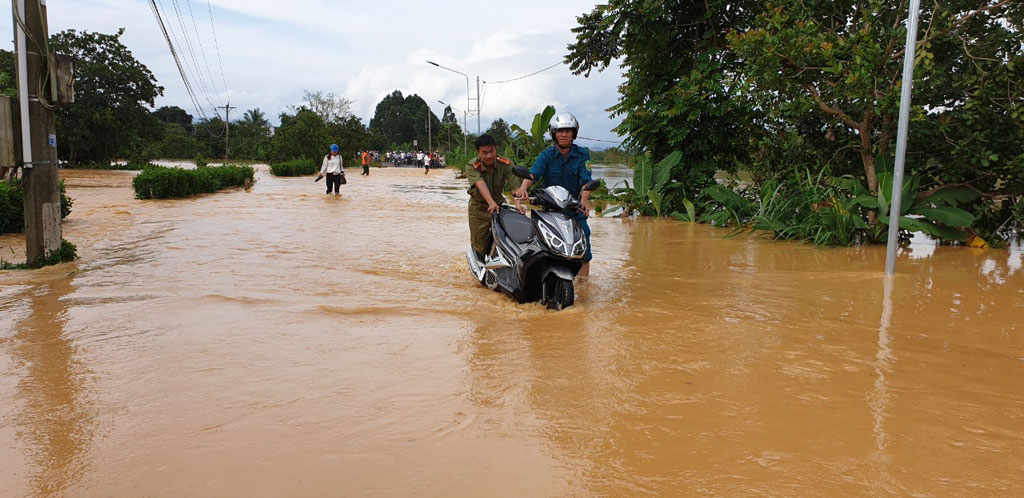 Các địa phương Lâm Đồng tập trung khắc phục hậu quả sau lũ quét10