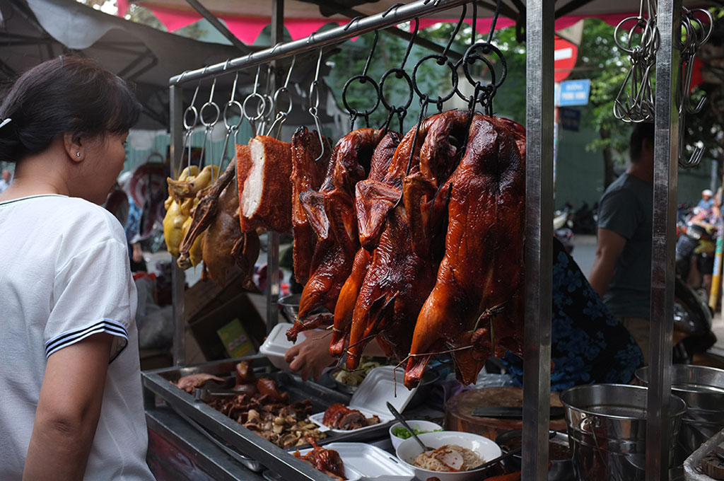 Lạc vào chợ Tết người Hoa ở Chợ Lớn với những món ăn gần trăm năm2