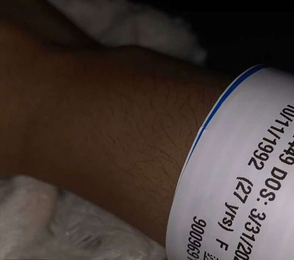 Rapper Cardi B bất ngờ nhập viện sau bốn ngày chống chọi với cơn đau dạ dày1