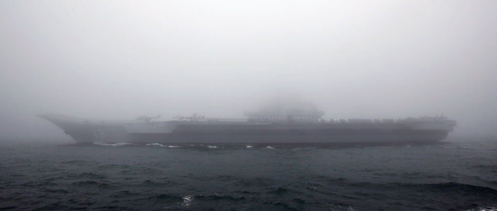 Biển Đông lại 'sóng gió' vì tàu sân bay Trung Quốc tập trận1