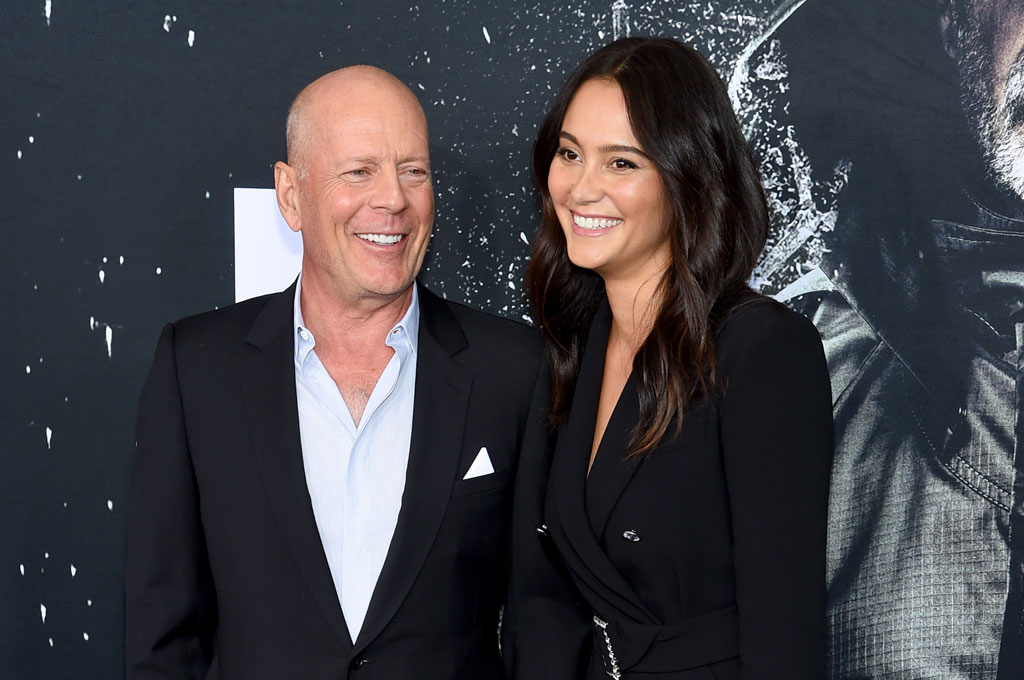 Tài tử Bruce Willis gây bất ngờ vì cách ly cùng vợ cũ Demi Moore2