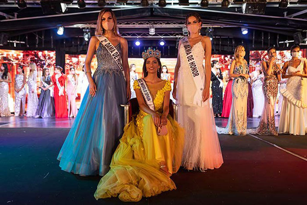 Nhan sắc hoa hậu Thế giới Tây Ban Nha mang khẩu trang khi đăng quang 1