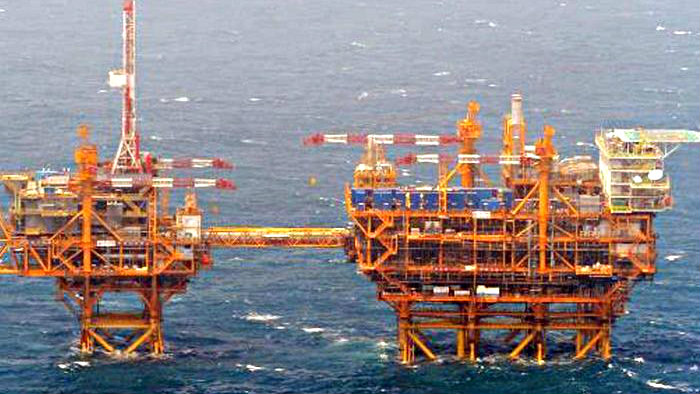 Giàn khoan khai thác tài nguyên của Trung Quốc ở biển Hoa Đông - Ảnh: AFP