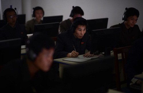 Việc sử dụng máy tính và phương thức kết nối rất hạn chế ở Triều Tiên