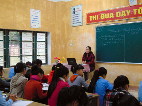 Chỉ còn 1 học sinh tiểu học xã Hương Bình chưa đi học trở lại 