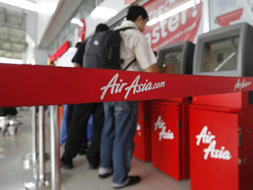 Tuyến bay Surabaya – Singapore của hãng AirAsia Indonesia sẽ bị đình chỉ đến khi kết thúc cuộc điều tra thảm hoạ QZ8501