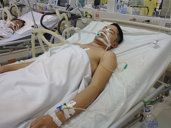  Một nạn nhân đang được điều trị tại Bệnh viện đa Khoa Nghệ An 