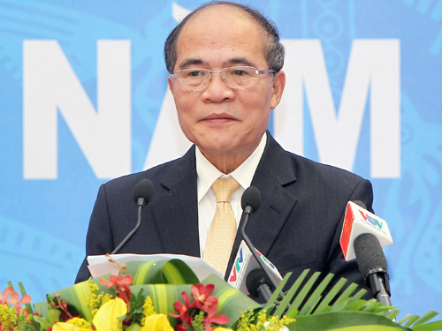 Chủ tịch QH Nguyễn Sinh Hùng phát biểu tại Hội nghị toàn quốc ngành tư pháp