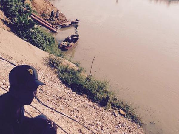 Khúc sông Lam nơi hai học sinh đang bị mất tích.