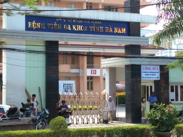 Khi nhập viện tại BV Đa khoa Hà Nam, BN phải nộp “phí vệ sinh”