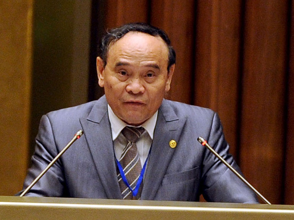 Chủ tịch Hội Luật gia VN Nguyễn Văn Quyền trình bày tờ trình dự luật Trưng cầu ý dân trước QH 
